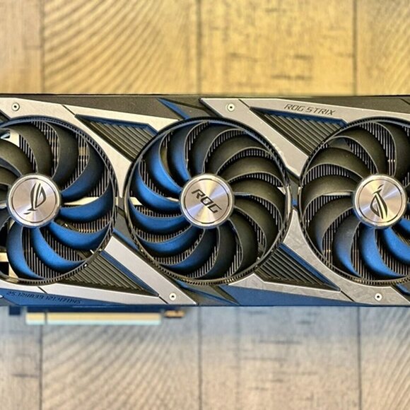 ASUS ROG Strix NVIDIA GeForce RTX 3070 Ti OC - Picture 1 of 3
